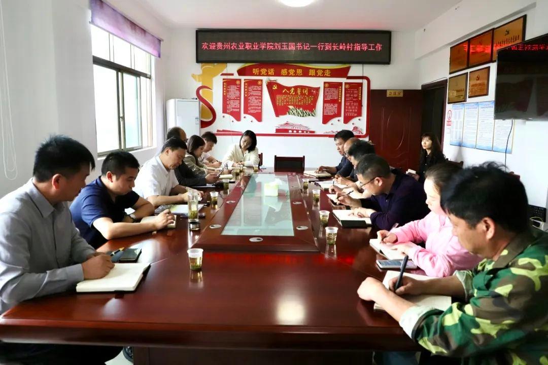 c9830579-e879-4617-9a22-b80bec22167c.jpg